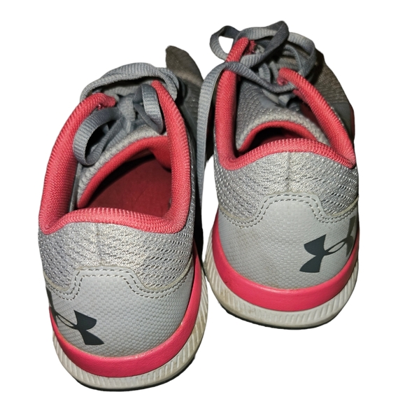 Running shoes - Picture 3 of 3